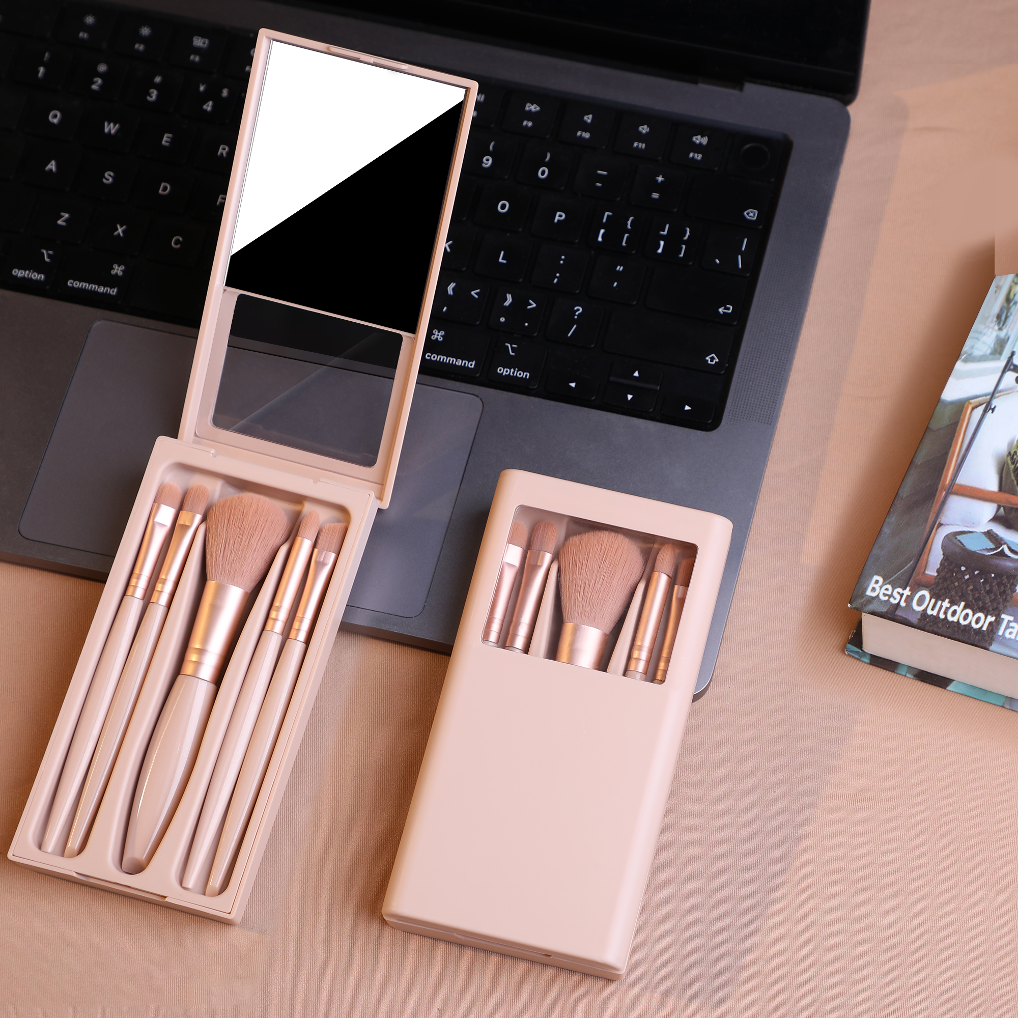 Mini Travel Makeup Brush Set - 5pcs Portable Cosmetic Brushes Kit with Mirror for On-the-Go Beauty