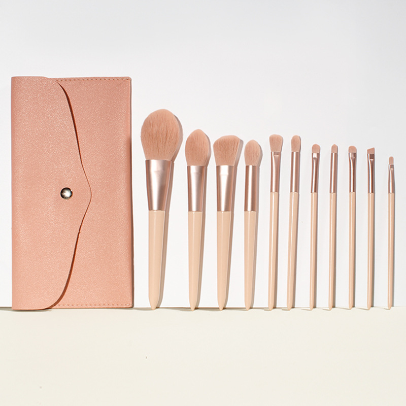 Makeup Brush Set Soft hair pink powder brush complete makeup tools