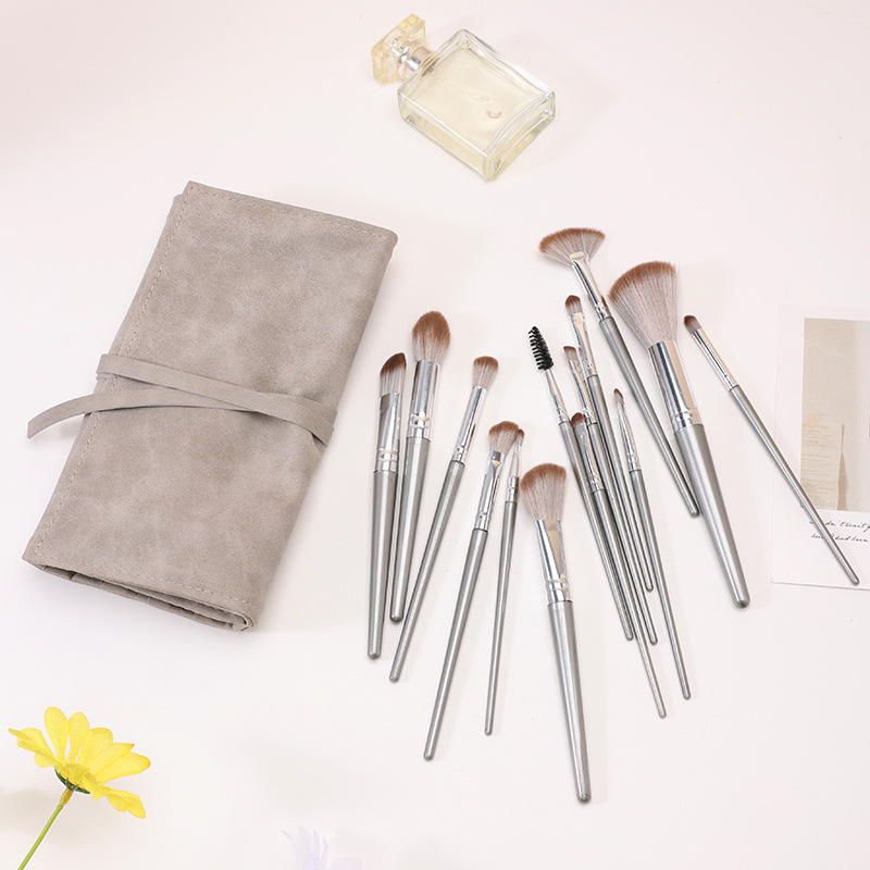14pcs Makeup Brushes Set Complete Eye Shadow Brushes Loose Powder Blush Foundation Brushes