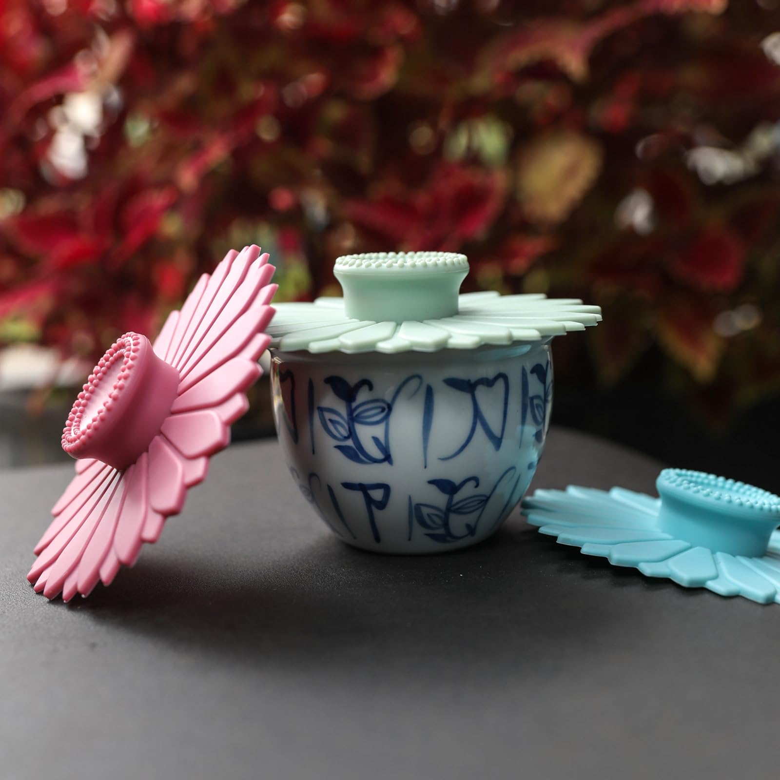 2Pcs Silicone Cup Covers 4.1 Inch Reusable Silicone Mug and Cup Lids Suction Seal Lid Caps to Keep Drink Warm or Cold for Steeping Coffee Tea And Drink Cover (blue&pink)