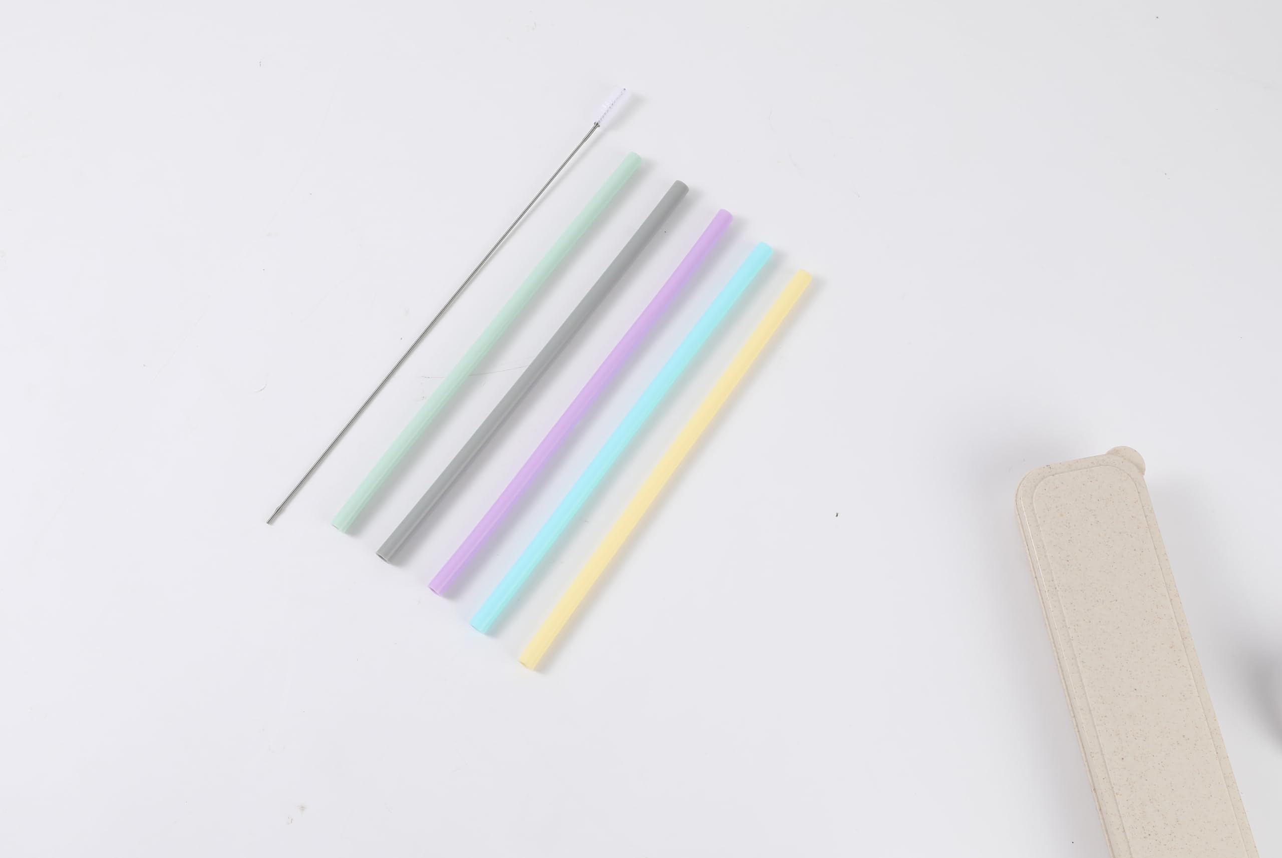 Silicone Straws Reusable - Dishwasher Safe Friendly,Travel, Flexible - Smoothie Straws with Straw Cleaner Brush,Multicolour